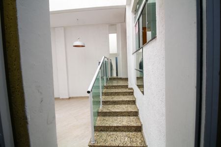 Casa à venda com 110m², 2 quartos e 1 vagaLavabo