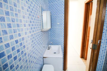 Casa à venda com 110m², 2 quartos e 1 vagaBanheiro 3 