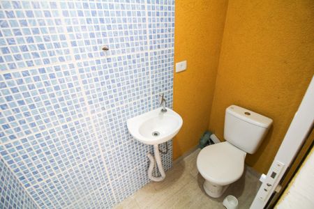 Casa à venda com 110m², 2 quartos e 1 vagaLavabo