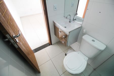 Casa à venda com 110m², 2 quartos e 1 vagaBanheiro 2