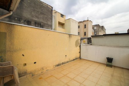 Casa à venda com 110m², 2 quartos e 1 vagaTerraço