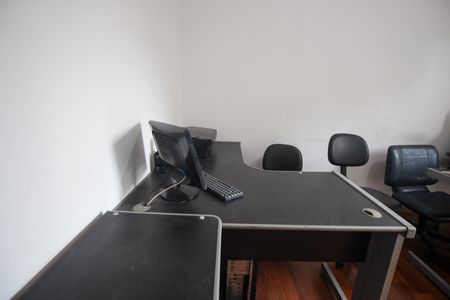 Casa para alugar com 168m², 3 quartos e 2 vagasSuíte