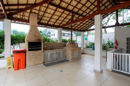 Apartamento à venda com 67m², 2 quartos e 1 vaga Apartamento à venda com 67m², 2 quartos e 1 vagaÁrea comum - Churrasqueira