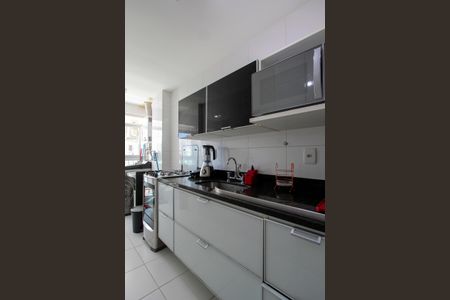 Apartamento à venda com 67m², 2 quartos e 1 vaga Apartamento à venda com 67m², 2 quartos e 1 vagaCozinha