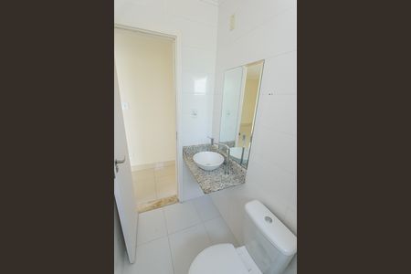 Banheiro Social de apartamento para alugar com 3 quartos, 70m² em Vila São José, Taubaté