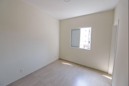 Apartamento para alugar com 70m², 3 quartos e 2 vagas Apartamento para alugar com 70m², 3 quartos e 2 vagasSuíte