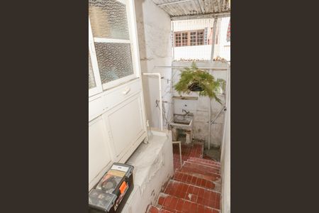 Casa à venda com 120m², 3 quartos e 2 vagas Casa à venda com 120m², 3 quartos e 2 vagasQuintal