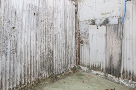 Casa à venda com 120m², 3 quartos e 2 vagas Casa à venda com 120m², 3 quartos e 2 vagasQuintal