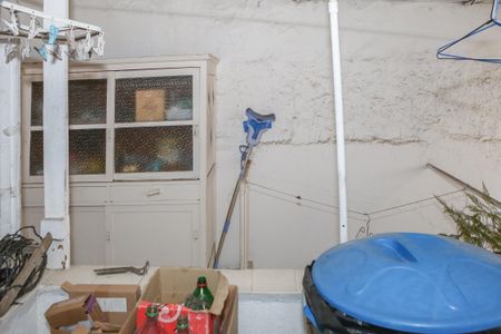 Casa à venda com 120m², 3 quartos e 2 vagas Casa à venda com 120m², 3 quartos e 2 vagasVista do Quarto de Serviço