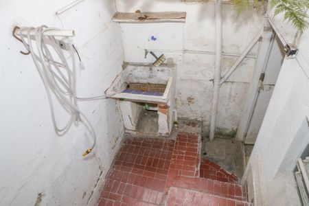 Casa à venda com 120m², 3 quartos e 2 vagas Casa à venda com 120m², 3 quartos e 2 vagasQuintal