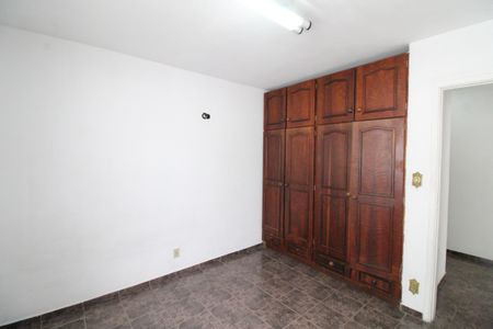 Casa para alugar com 200m², 3 quartos e 5 vagasQuarto 1