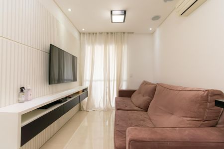 Apartamento à venda com 65m², 2 quartos e 1 vagaSala