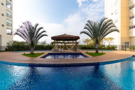 Apartamento à venda com 65m², 2 quartos e 1 vagaÁrea comum - Piscina