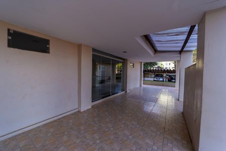 Apartamento à venda com 70m², 2 quartos e 1 vaga Apartamento à venda com 70m², 2 quartos e 1 vagaÁrea comum - Salão de festas
