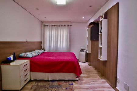 Apartamento à venda com 212m², 3 quartos e 2 vagasSuíte 1