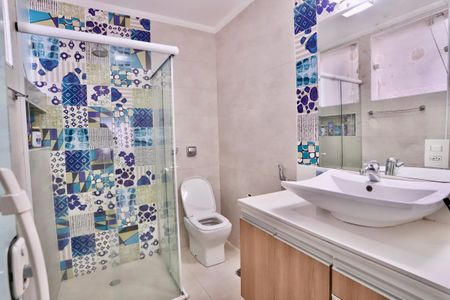 Apartamento à venda com 212m², 3 quartos e 2 vagasBanheiro da Suíte 2