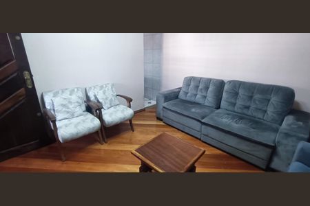 Sala de casa para alugar com 3 quartos, 206m² em Jardim Leonidas Moreira, São Paulo