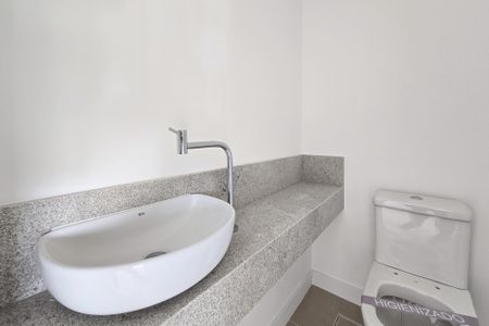 Apartamento à venda com 117m², 3 quartos e 2 vagasBanheiro Social