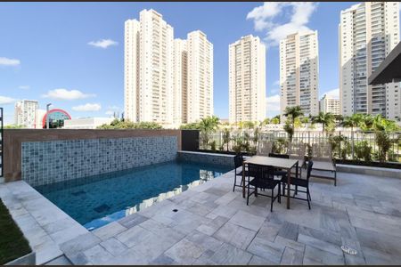 Apartamento à venda com 117m², 3 quartos e 2 vagasÁrea comum - Piscina