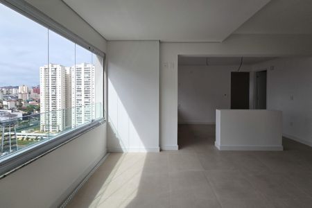 Apartamento à venda com 117m², 3 quartos e 2 vagasSacada