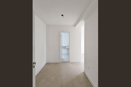 Apartamento à venda com 117m², 3 quartos e 2 vagasCloset - Suíte 3