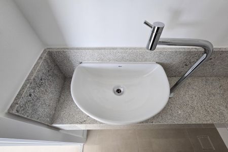 Apartamento à venda com 117m², 3 quartos e 2 vagasBanheiro Social