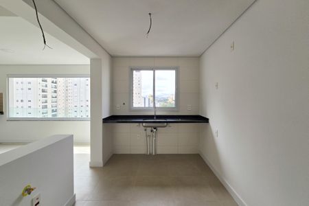 Apartamento à venda com 117m², 3 quartos e 2 vagasCozinha