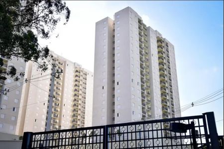 Apartamento para alugar com 64m², 2 quartos e 1 vaga Apartamento para alugar com 64m², 2 quartos e 1 vagaFachada