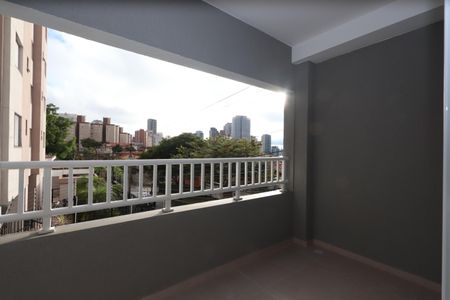 Varanda de kitnet/studio à venda com 1 quarto, 25m² em Chácara Inglesa, São Paulo