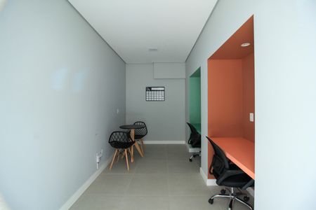 Apartamento à venda com 35m², 2 quartos e sem vagaÁrea comum