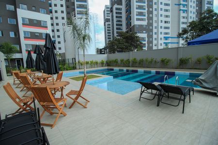 Apartamento à venda com 35m², 2 quartos e sem vagaÁrea comum