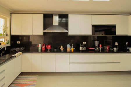 Casa à venda com 300m², 3 quartos e 4 vagasCozinha