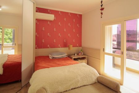 Casa à venda com 300m², 3 quartos e 4 vagasSuíte 1