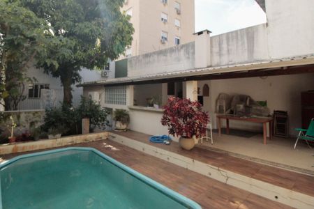 Casa à venda com 300m², 3 quartos e 4 vagasÁrea comum - Piscina