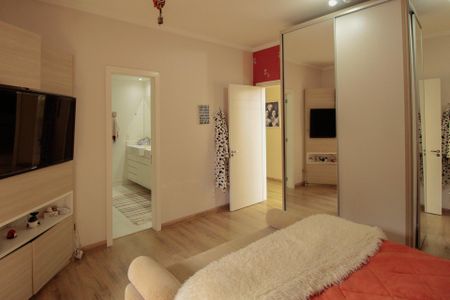 Casa à venda com 300m², 3 quartos e 4 vagasSuíte 1