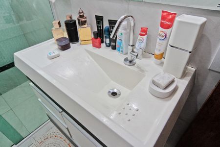 Casa à venda com 160m², 3 quartos e 8 vagasBanheiro da Suíte 3