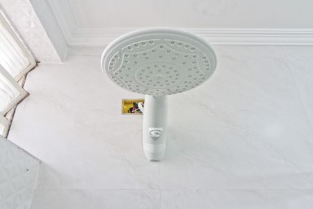 Casa à venda com 160m², 3 quartos e 8 vagasBanheiro da Suíte 2