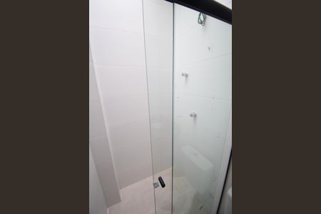 Apartamento à venda com 100m², 2 quartos e 2 vagas Apartamento à venda com 100m², 2 quartos e 2 vagasBanheiro da Suíte 2