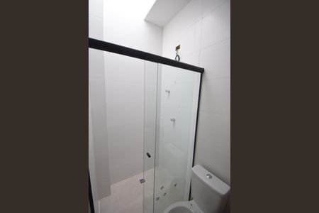 Apartamento à venda com 100m², 2 quartos e 2 vagas Apartamento à venda com 100m², 2 quartos e 2 vagasBanheiro da Suíte 2