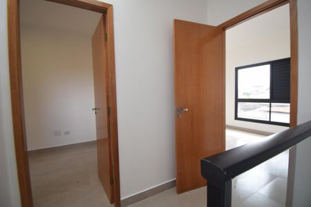 Hall dos Quartos de apartamento à venda com 2 quartos, 100m² em Vila Euthalia, São Paulo