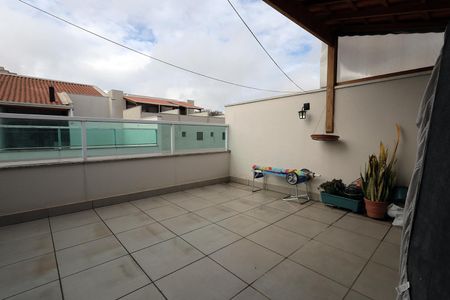 Apartamento à venda com 84m², 2 quartos e 1 vaga Apartamento à venda com 84m², 2 quartos e 1 vagaCobertura