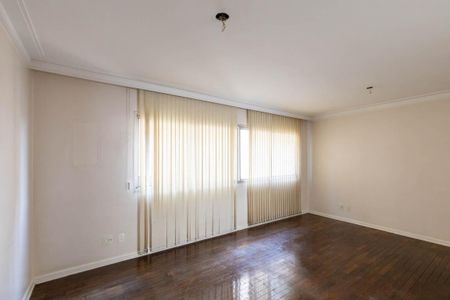 Apartamento à venda com 83m², 3 quartos e 2 vagas Apartamento à venda com 83m², 3 quartos e 2 vagasSala