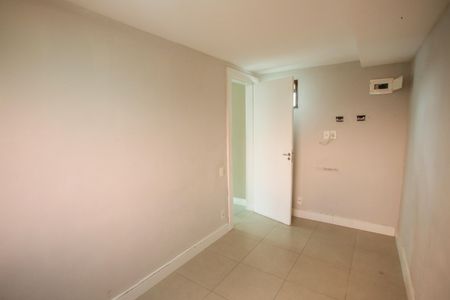 Apartamento para alugar com 169m², 3 quartos e 1 vaga Apartamento para alugar com 169m², 3 quartos e 1 vagaQuarto da Cobertura