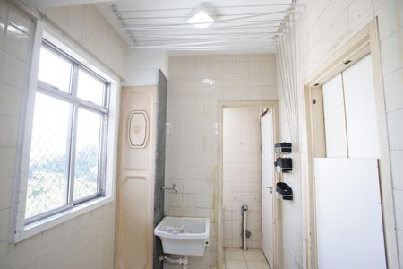 Apartamento para alugar com 169m², 3 quartos e 1 vaga Apartamento para alugar com 169m², 3 quartos e 1 vagaÁrea de Serviço