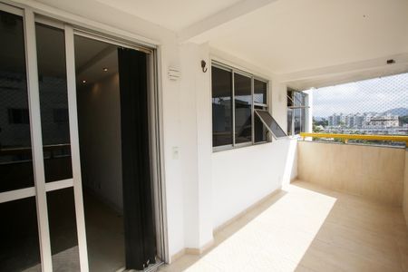 Apartamento para alugar com 169m², 3 quartos e 1 vaga Apartamento para alugar com 169m², 3 quartos e 1 vagaVaranda da Sala