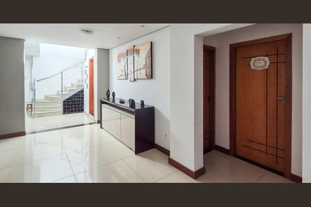 Sala 2 de casa à venda com 6 quartos, 375m² em Concórdia, Belo Horizonte