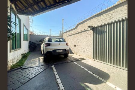 Casa à venda com 375m², 6 quartos e 8 vagasGaragem