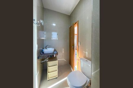 Casa à venda com 375m², 6 quartos e 8 vagasBanheiro