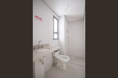 Apartamento para alugar com 123m², 3 quartos e 2 vagas Apartamento para alugar com 123m², 3 quartos e 2 vagasBanheiro da Suíte 2