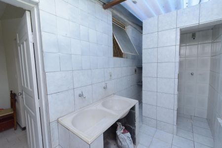 Casa de condomínio à venda com 124m², 3 quartos e 1 vagaÁrea de Serviço